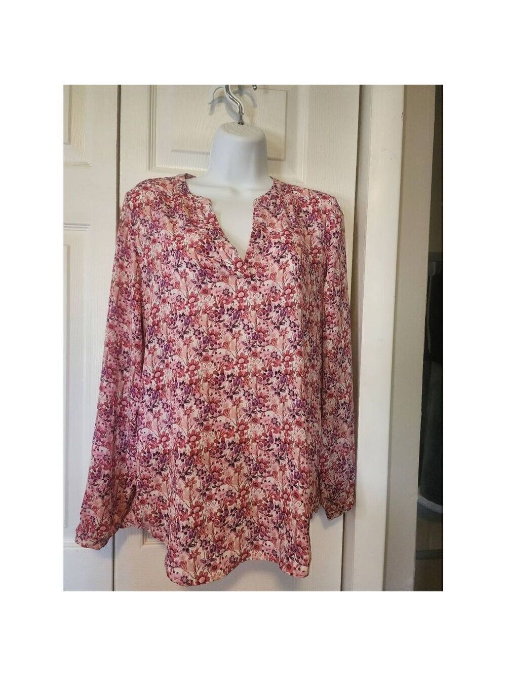 Floral Print Blouse White Pink Medium